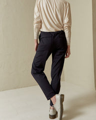 Pantalón Tech Clásico Negro MAGO FEM