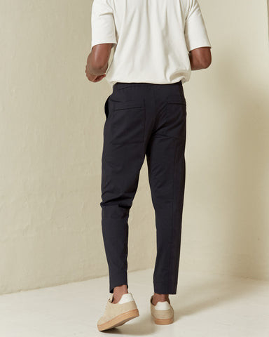Pantalón Tech Clásico Negro MAGO