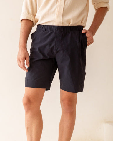 Short Tech Clásico Light Negro VERANIEGO